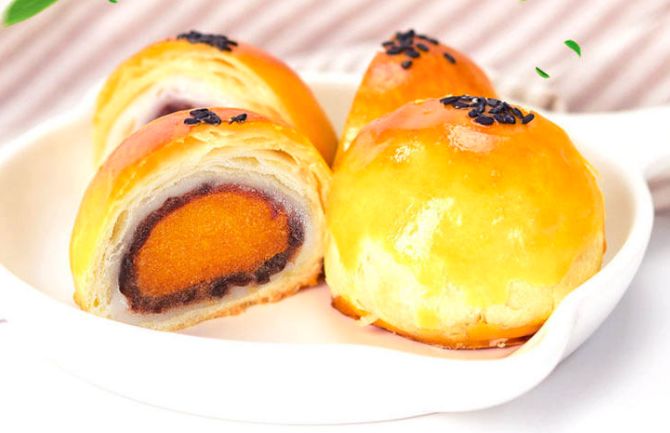 一月哪些星座桃花运最旺,10月份桃花运最强的三大星座