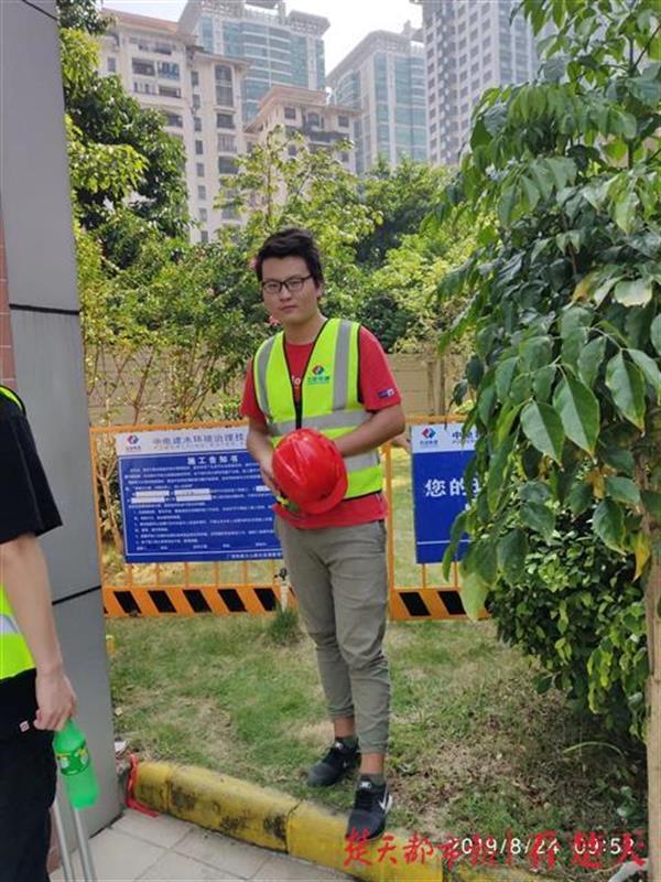 “自身硬”不怕就业难，大四学子同获两家企业高薪入职邀请