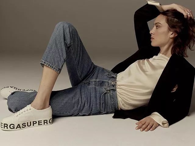 女生买鞋推荐平价,换季应该买什么鞋比较便宜