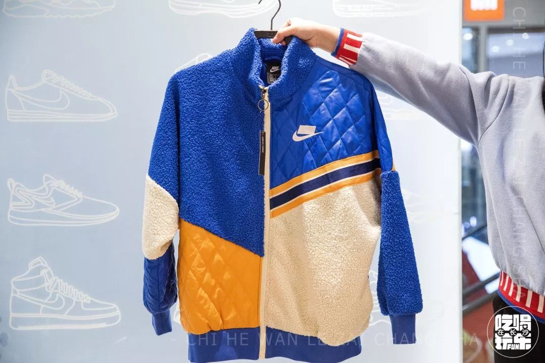 教科书级薅羊毛!这家mall最近有大喜喜喜喜喜事