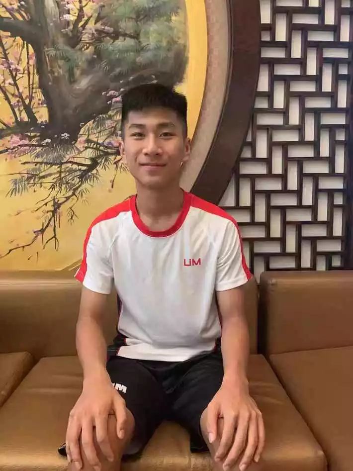 澳门大学中非混血打入德布劳内式吊射：韩国太强了