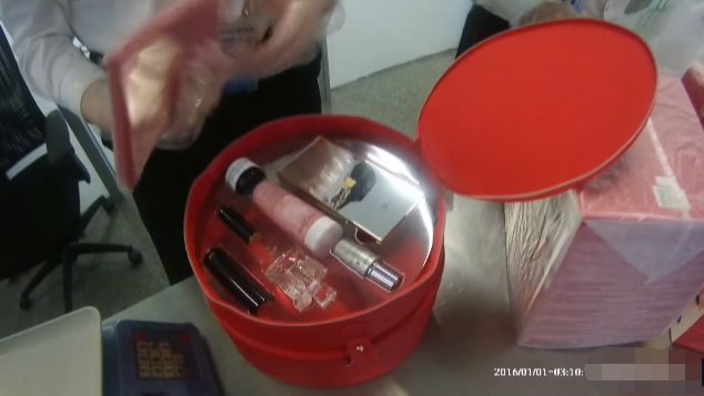 别只顾买买买！广西一旅客入境时被拦下，又是因为这个问题