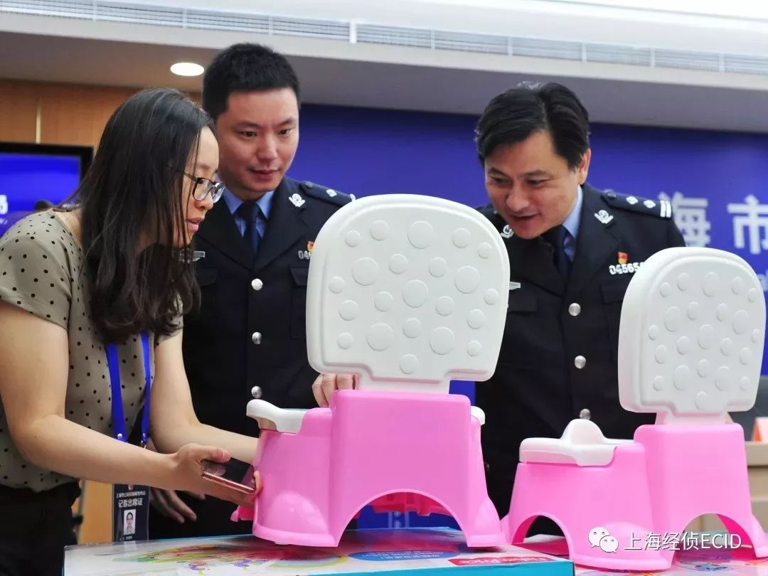 上海警方跨省打假玩具,上海警方跨省广东打假玩具