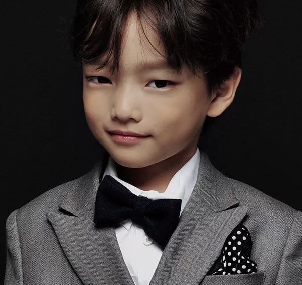 iu林允儿衣服,林允儿iu私服