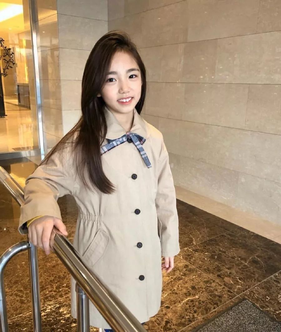 iu林允儿衣服,林允儿iu私服