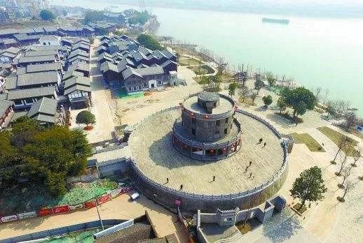 婀樻江鑰佹苯杞︾珯寤轰簬鍝勾,婀樻江鑰佹苯杞︾珯鍘嗗彶