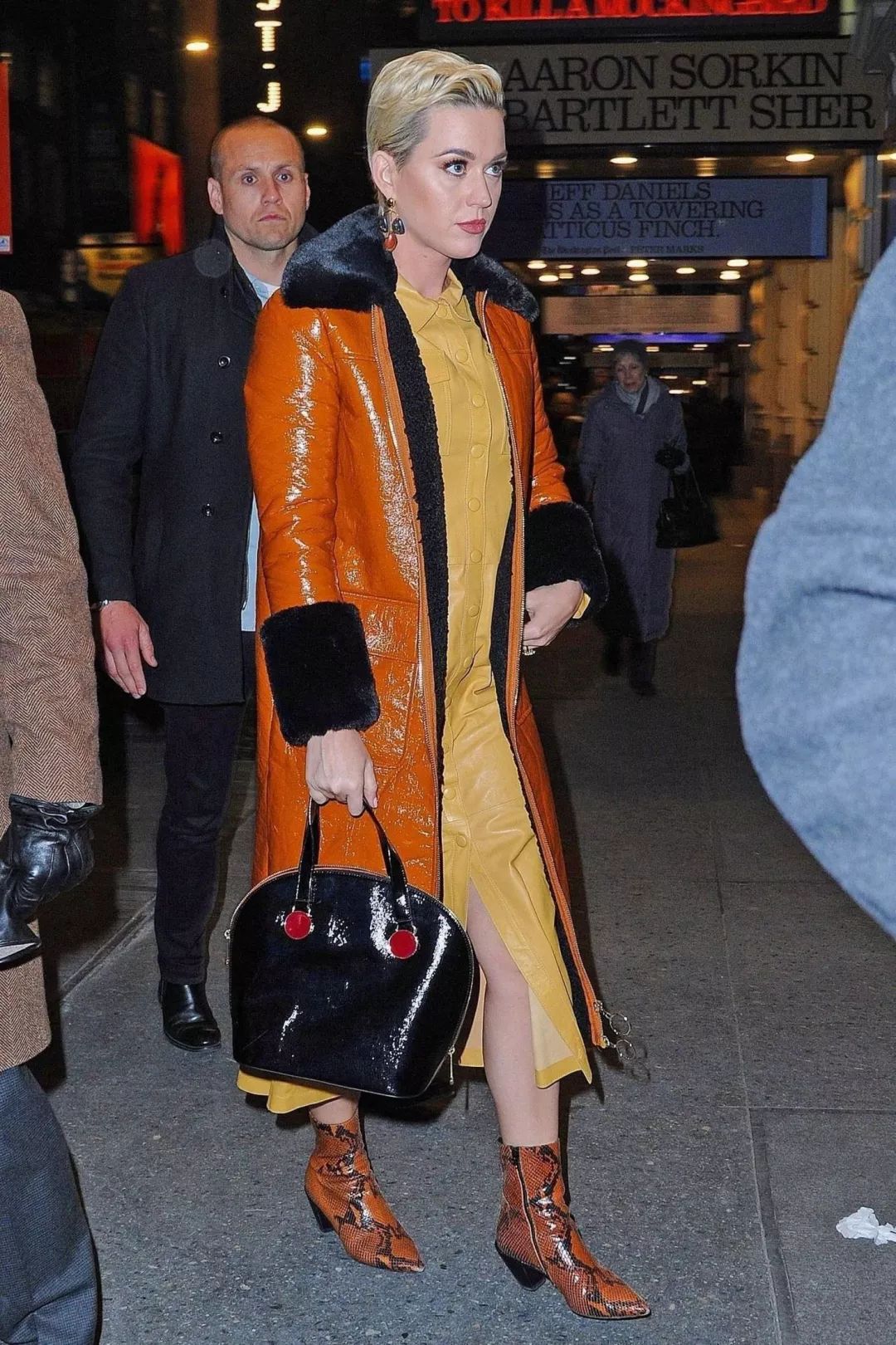 什么牌子的大衣好看又实用,大衣冬季必买的款式不过时