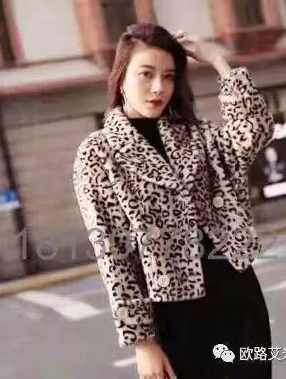 紧急通知:佛山顺德超大型羊绒大衣厂家仓库搬迁,全场50元—299元/件封顶,清仓大甩卖,限时抢购,12月7号开仓