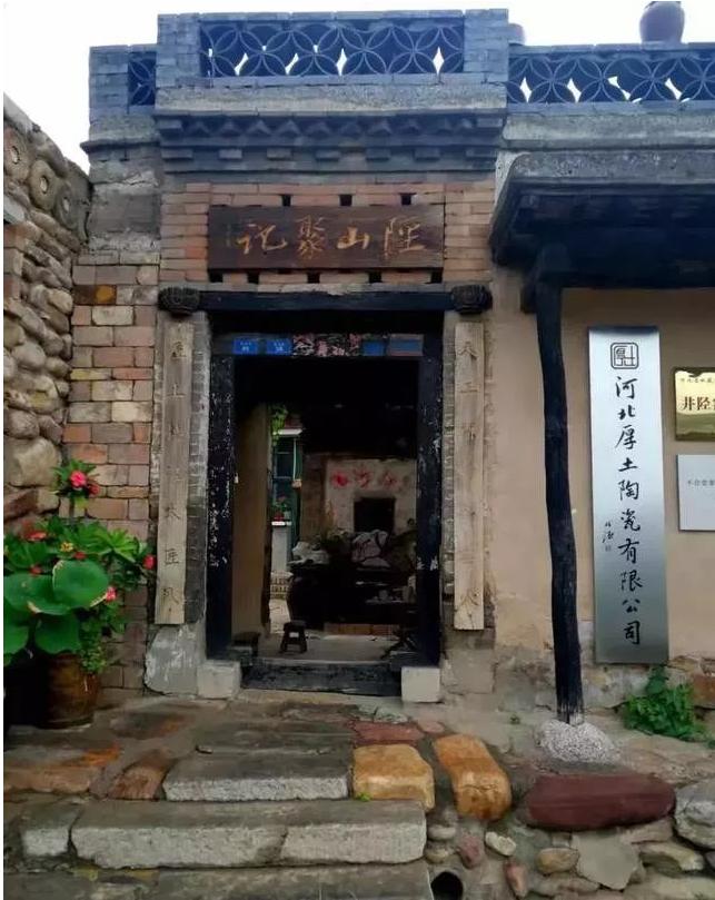 不熄窑火的窑工,不熄的窑火