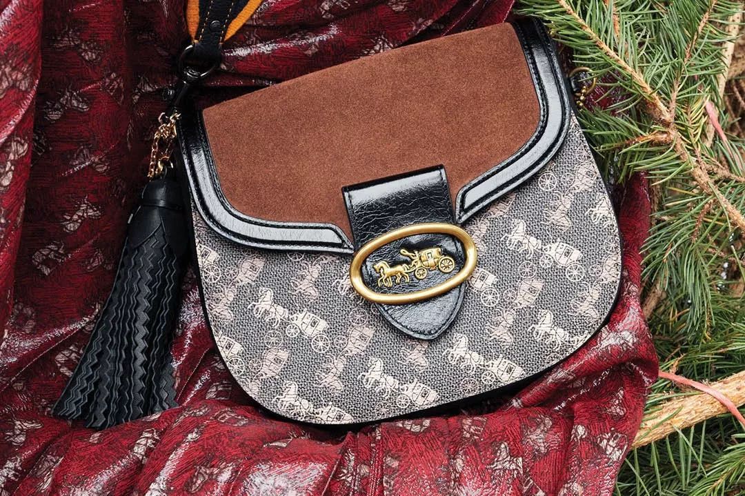 在过圣诞这件事上，明星们比你认真多了