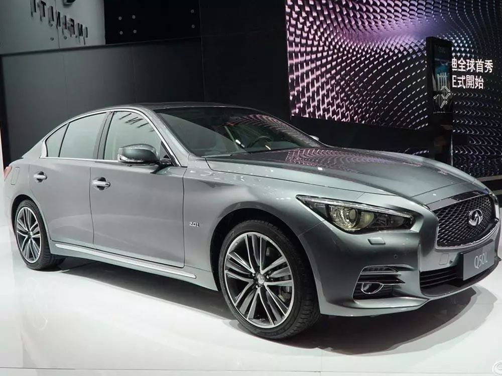 二手阿特兹和思域哪个值得入手,阿特兹2018款和思域哪个好