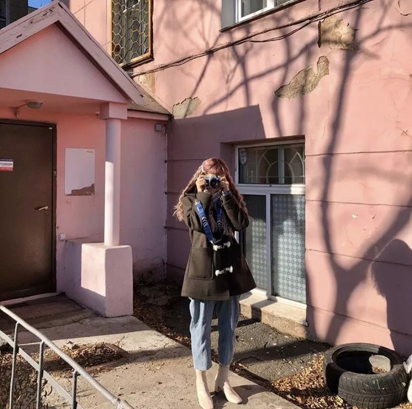 长款牛角扣大衣怎么搭配好看,冬季牛角扣大衣怎么搭配