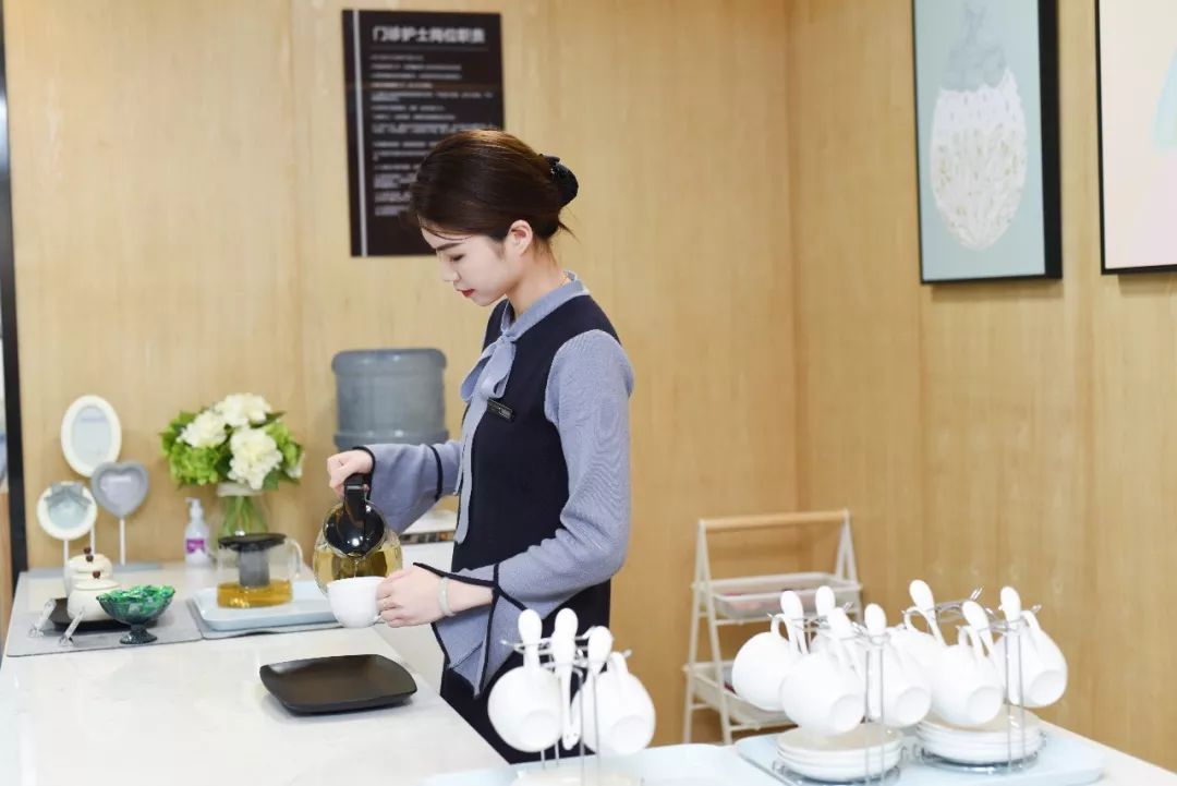 永久脱毛膏既好用又便宜,脱毛膏好用还是刮毛刀好用呢