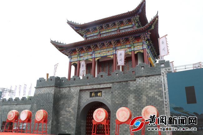 壮丽70年奋斗新时代内容简介,壮丽70年奋斗新时代湖北篇