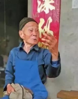 95岁抗战老兵最后的心愿令人泪目,92岁老兵回忆抗美援朝数次落泪