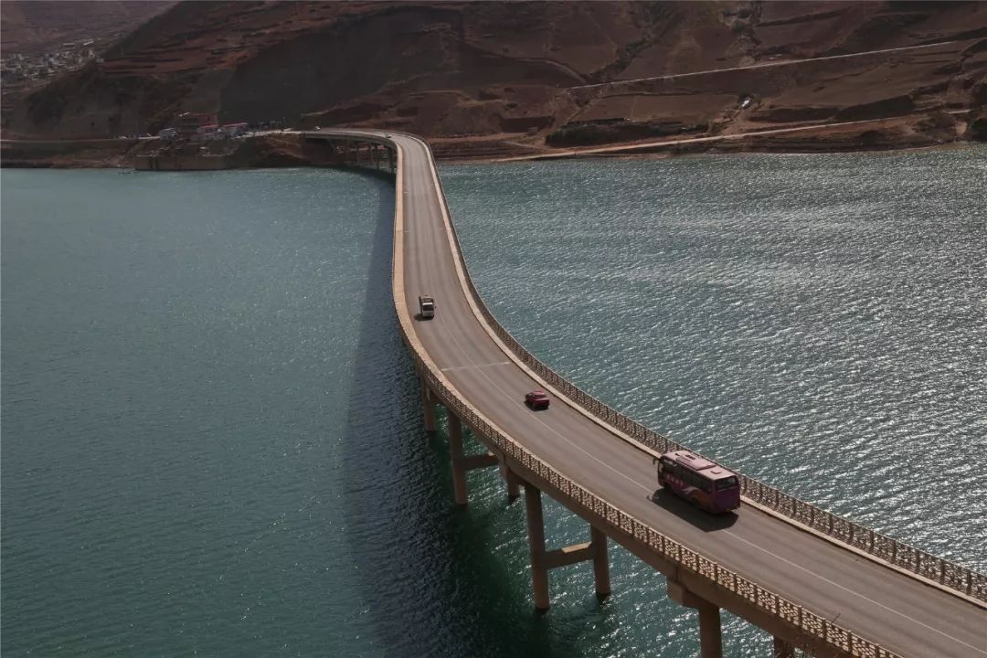 关于一张去丽江的旅游图,100张丽江照片