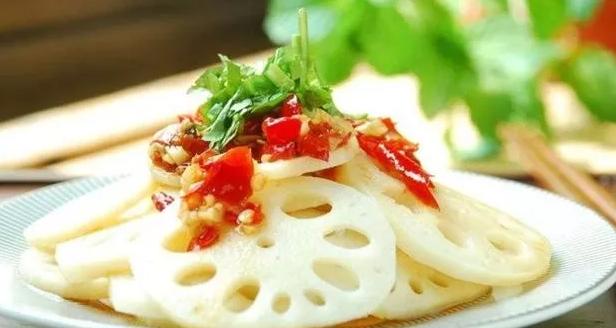 焯水后藕片变黑了能吃吗,藕片怎么焯水不变黑