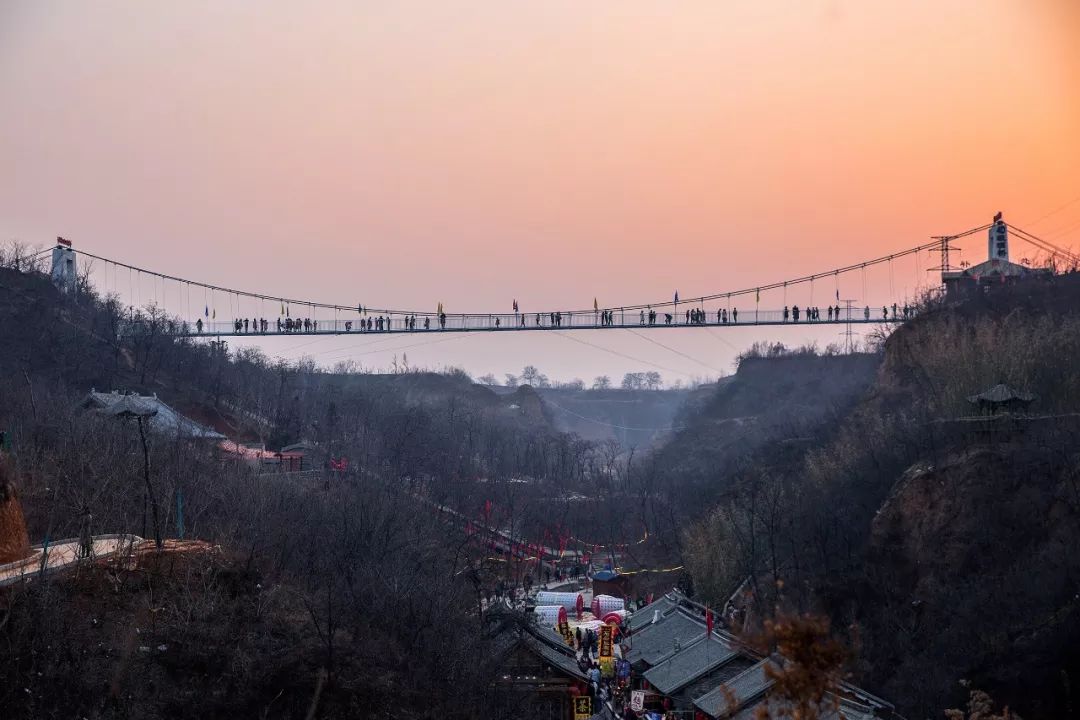 洛阳夜晚网红打卡圣地,洛阳广州市场网红打卡地
