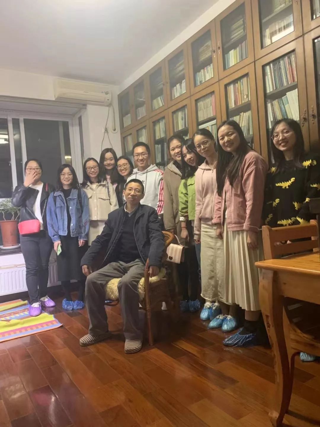 吴永贵：抱得旧书归