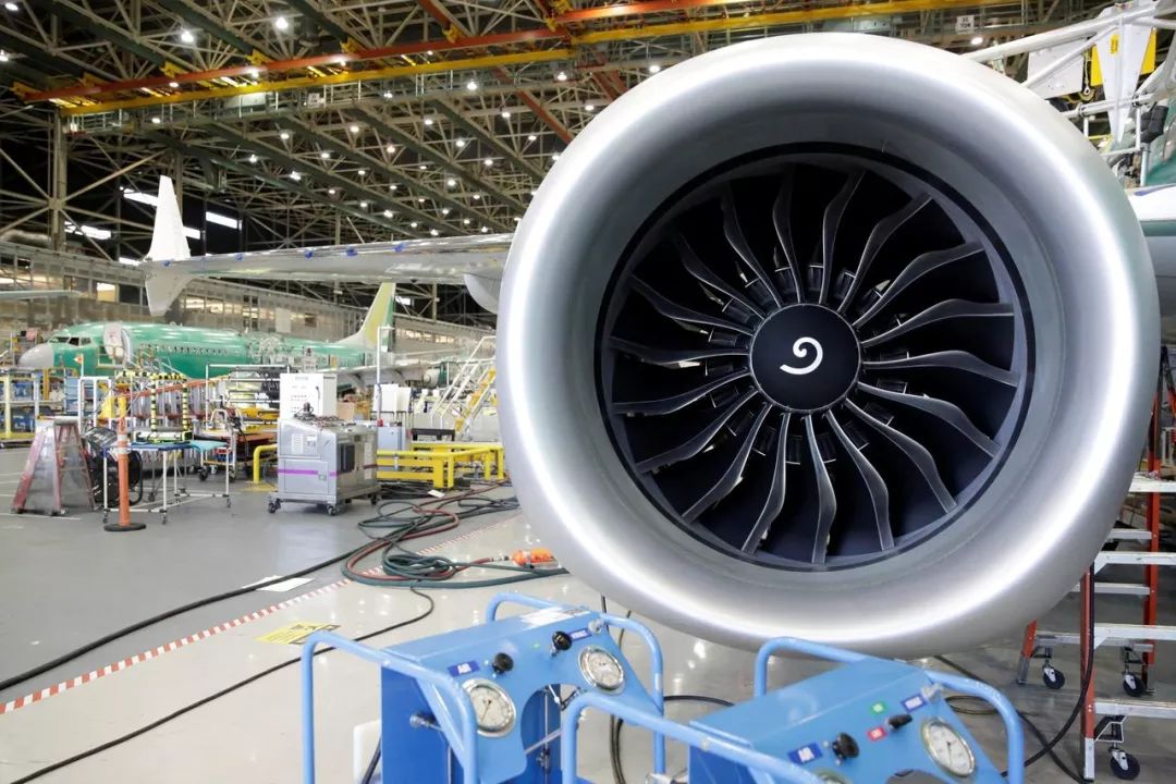 骨牌倒塌,骨牌倒下