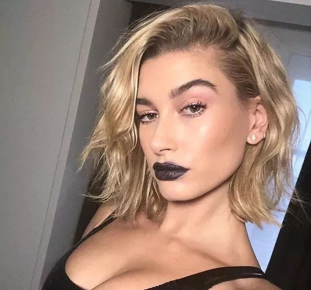 王鸥最好用的单品,王鸥在乘风破浪里推荐的唇膏