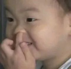 网络视频都是摆拍的吗,视频都是故意摆拍的吗