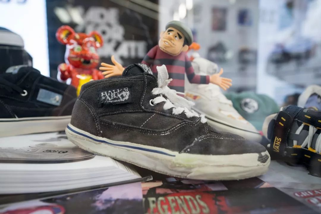 真·为滑板而生，传奇滑手SteveCaballero空降广州陪你重温与Vans经典的三十年