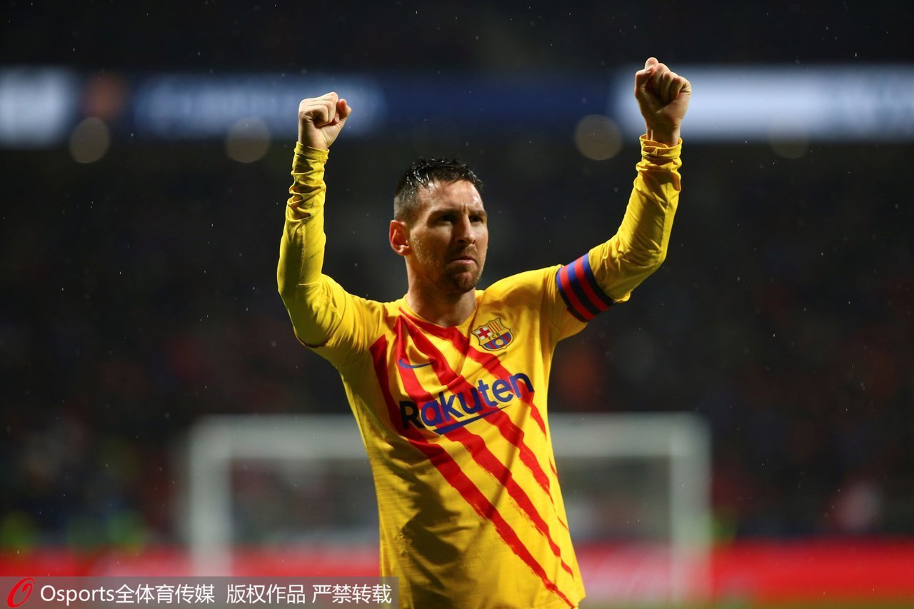 感受一下36岁梅西的顶级过人能力,18岁的梅西过人有多强