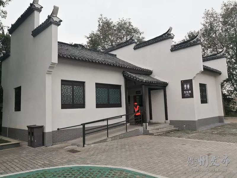 这一次，头条留给——衢州的56个厕所！