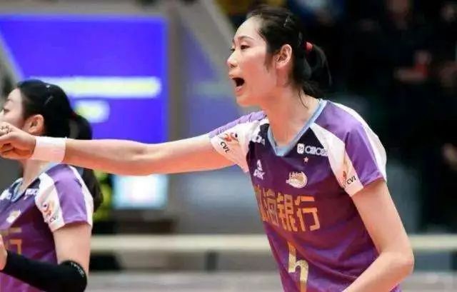 女排遭遇天津女排的时刻,天津女排垫脚事件