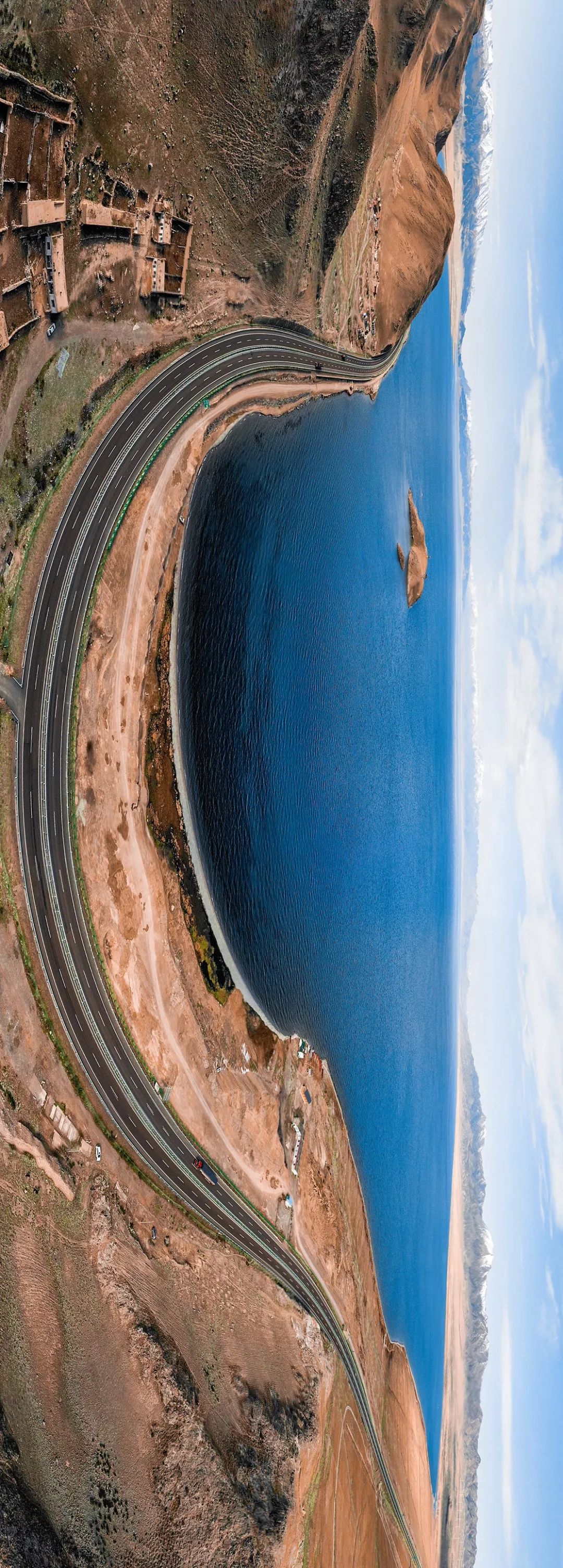 5000公里的国家,5000公里外看地球