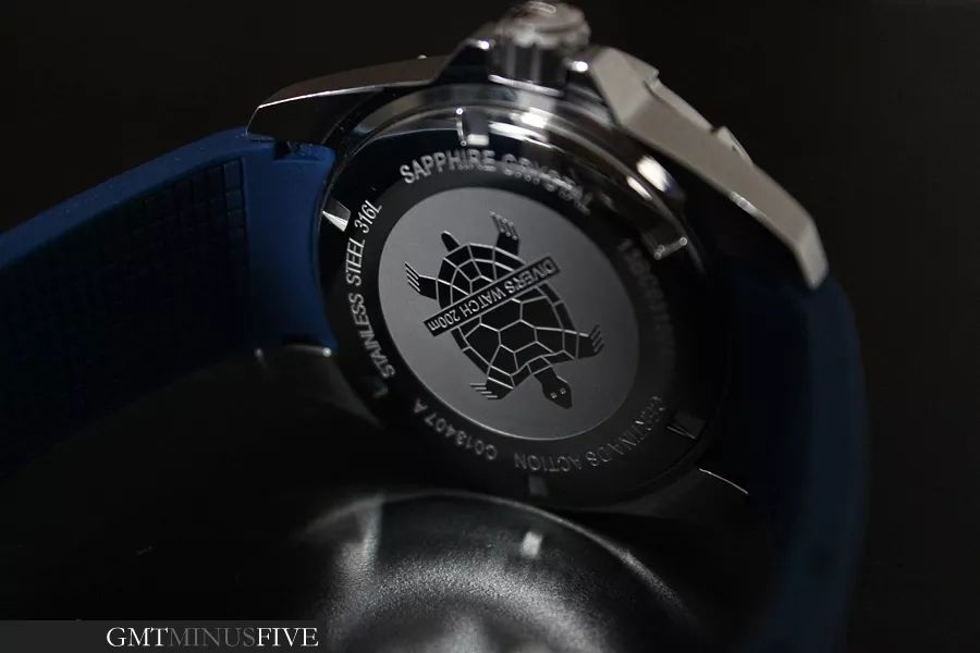 传统、颜值、价值，成就瑞表黑马股，雪铁纳神器——DS、大日历、长动力、防磁