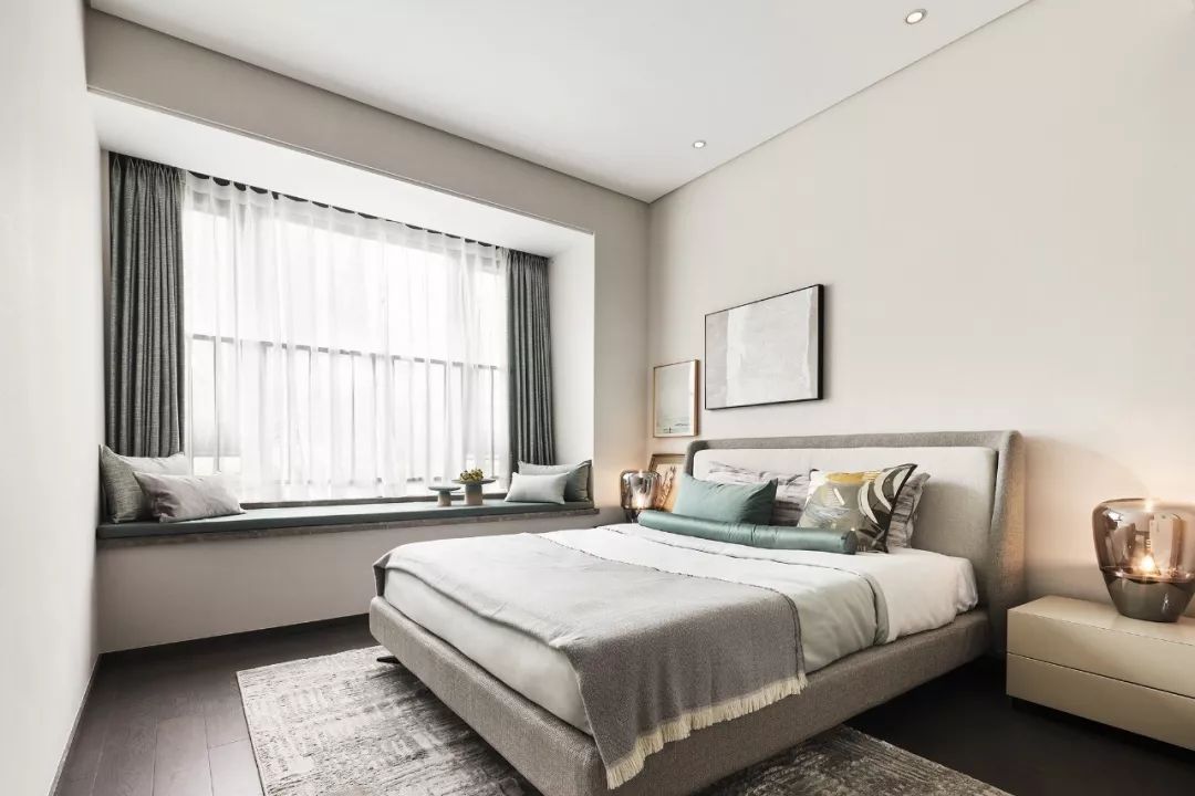 低调平实的叙事向度，于日常生活拾趣