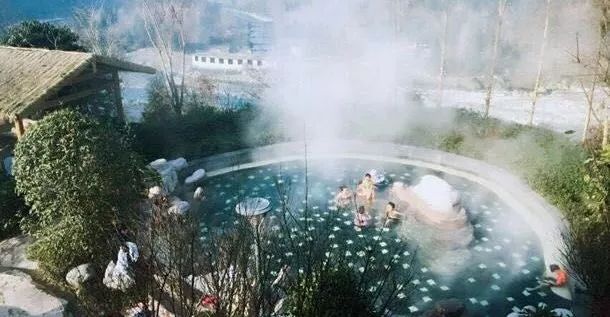 不可错过的雪地,成都周边古镇温泉推荐