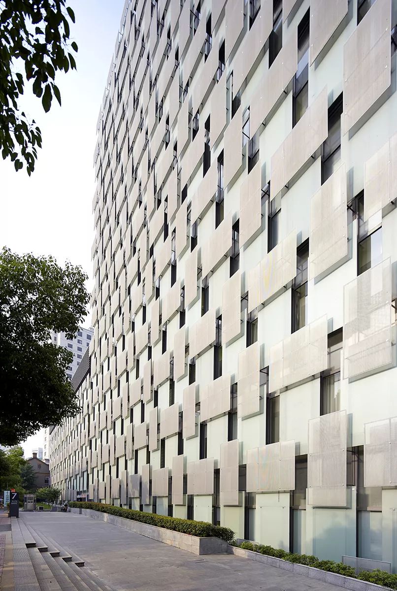 鼓楼医院为何能成为中国最美医院,南京鼓楼医院全国排名