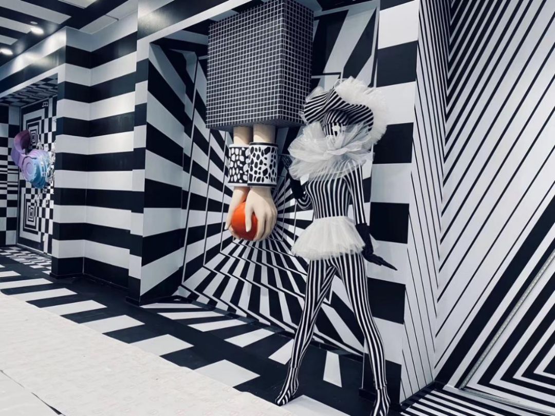 月色初现,碧源匠心之作,惠济区月湖广场缔造女性品质生活新篇章