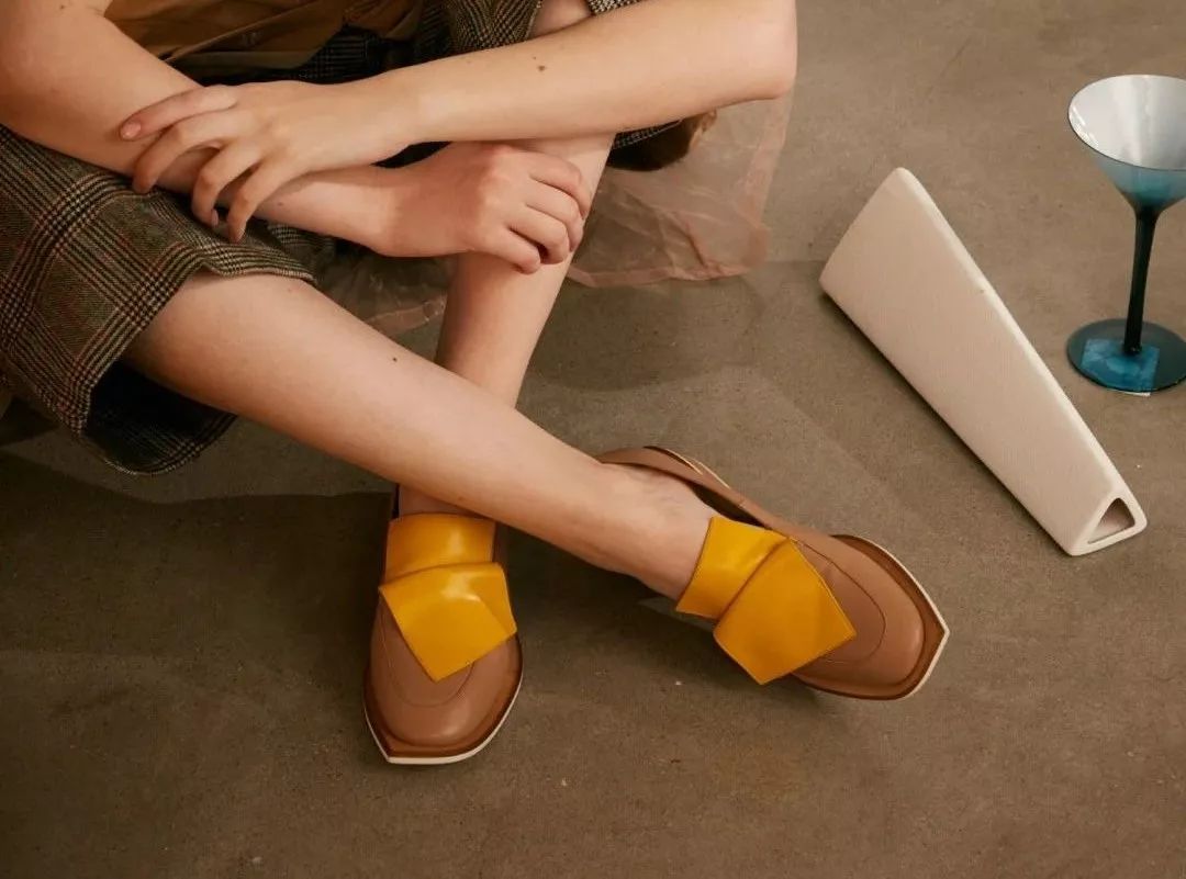 最近想买鞋了有什么好看的鞋子,想买鞋的时候看什么