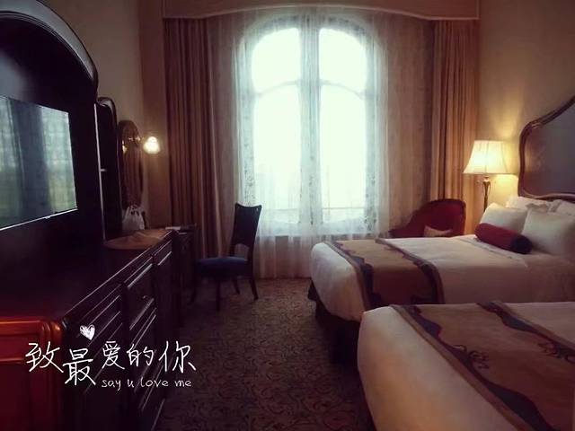 蜜月上海旅游攻略,上海迪士尼游玩美食攻略