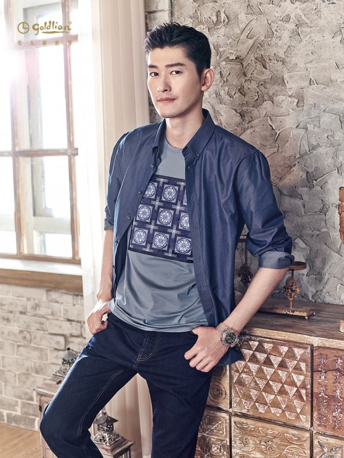 张翰同款克罗心卫衣,张翰最新代言金利来的鞋子