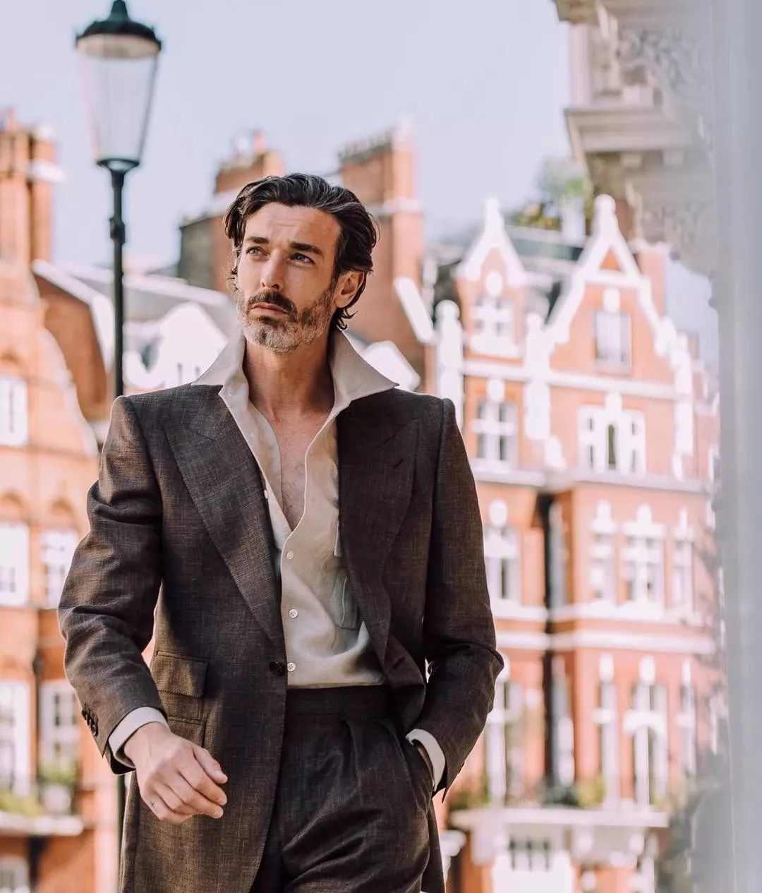 27岁律师跳槽走秀，35岁成首席男模：会穿的男人到底多有魅力？