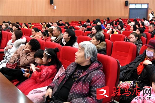 佳音琴行举办教学成果汇报暨新春音乐会