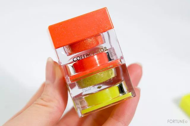 2019秋冬最值得入手的眼影盘,19年最值得入手的眼影