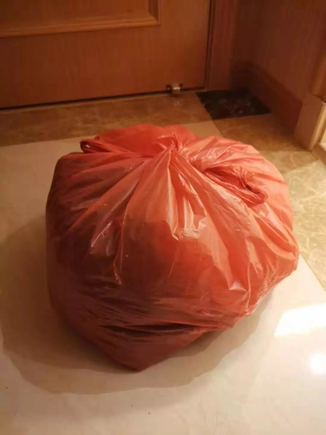 武汉重症医生人数,医护人员重症患者