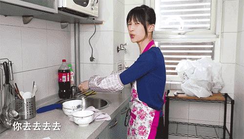 它是春节档最大胆的尝试