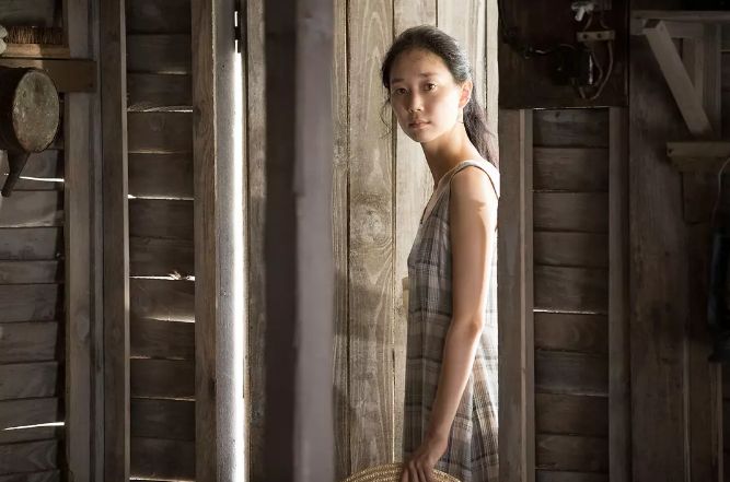 女主为艺术全裸出镜 原因让人不淡定