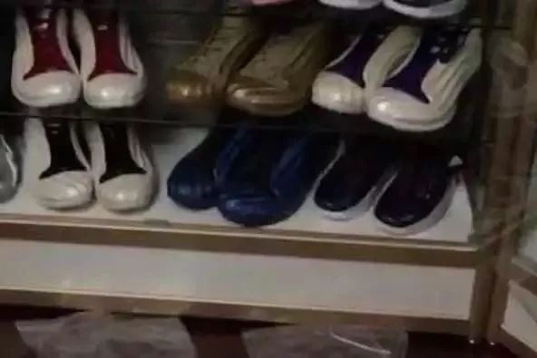 从东京到利物浦，他们寻找的不只是一件02年的yohji