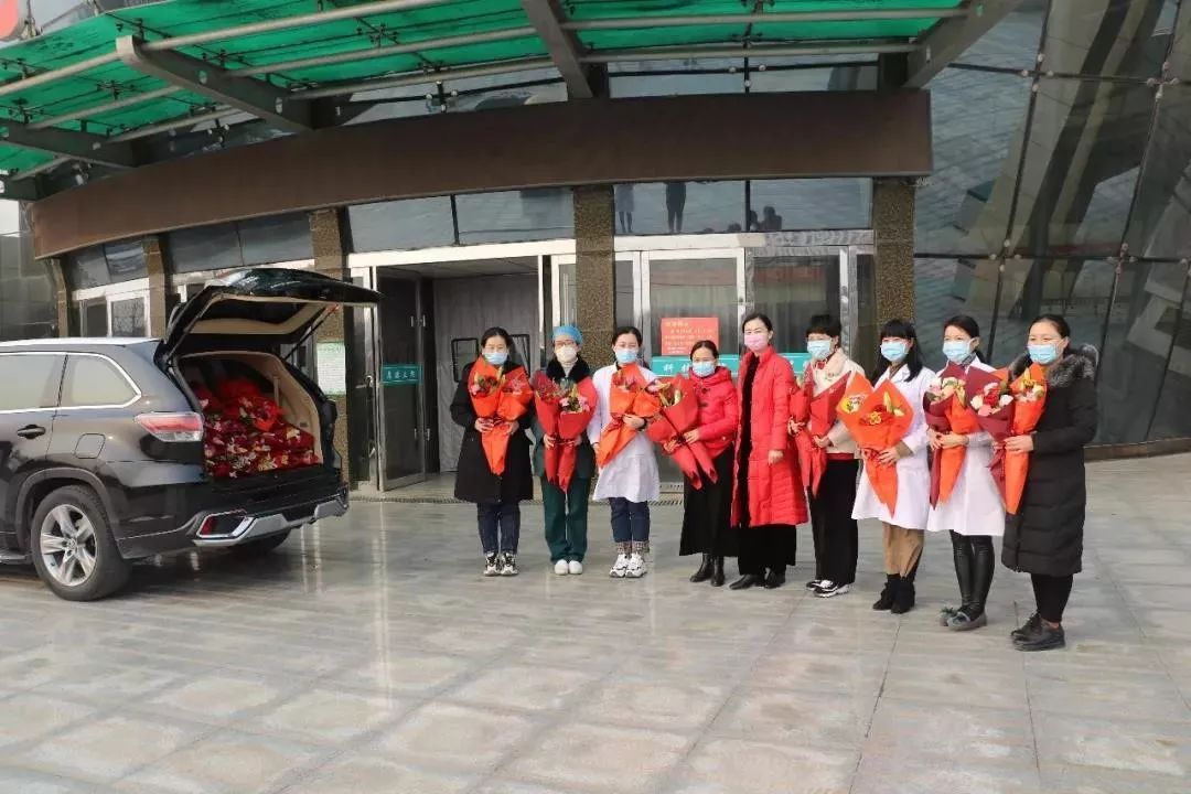 众志成城爱心公益,同舟共济大爱永存