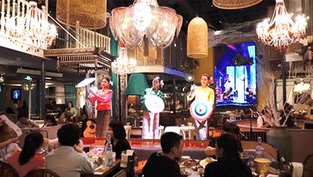 网红餐厅土味表演,网红餐厅的土味表演