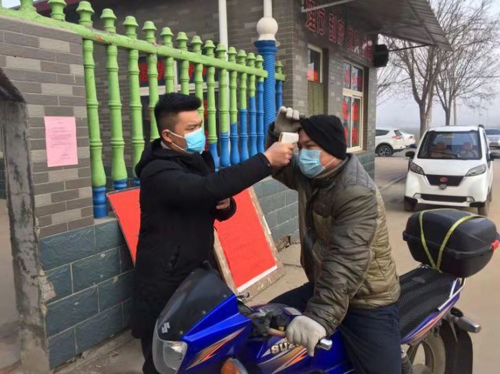 上下联动坚决打赢疫情防控阻击战,组织领导打赢疫情防控阻击战