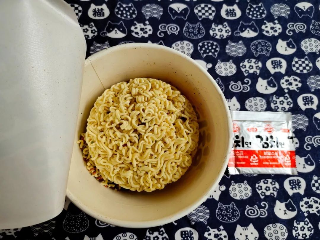农心韩式炸酱面方便面测评,全球十大好吃泡面拌面测评